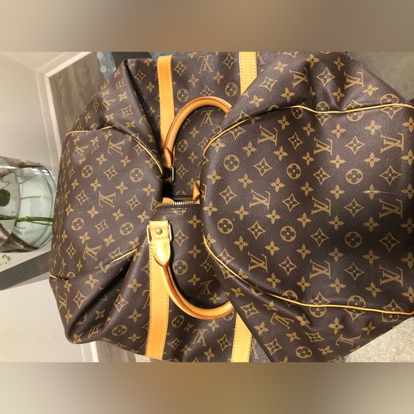 Authentic Louis Vuitton Keepall 50 Travel Bag - Picture 4 of 7